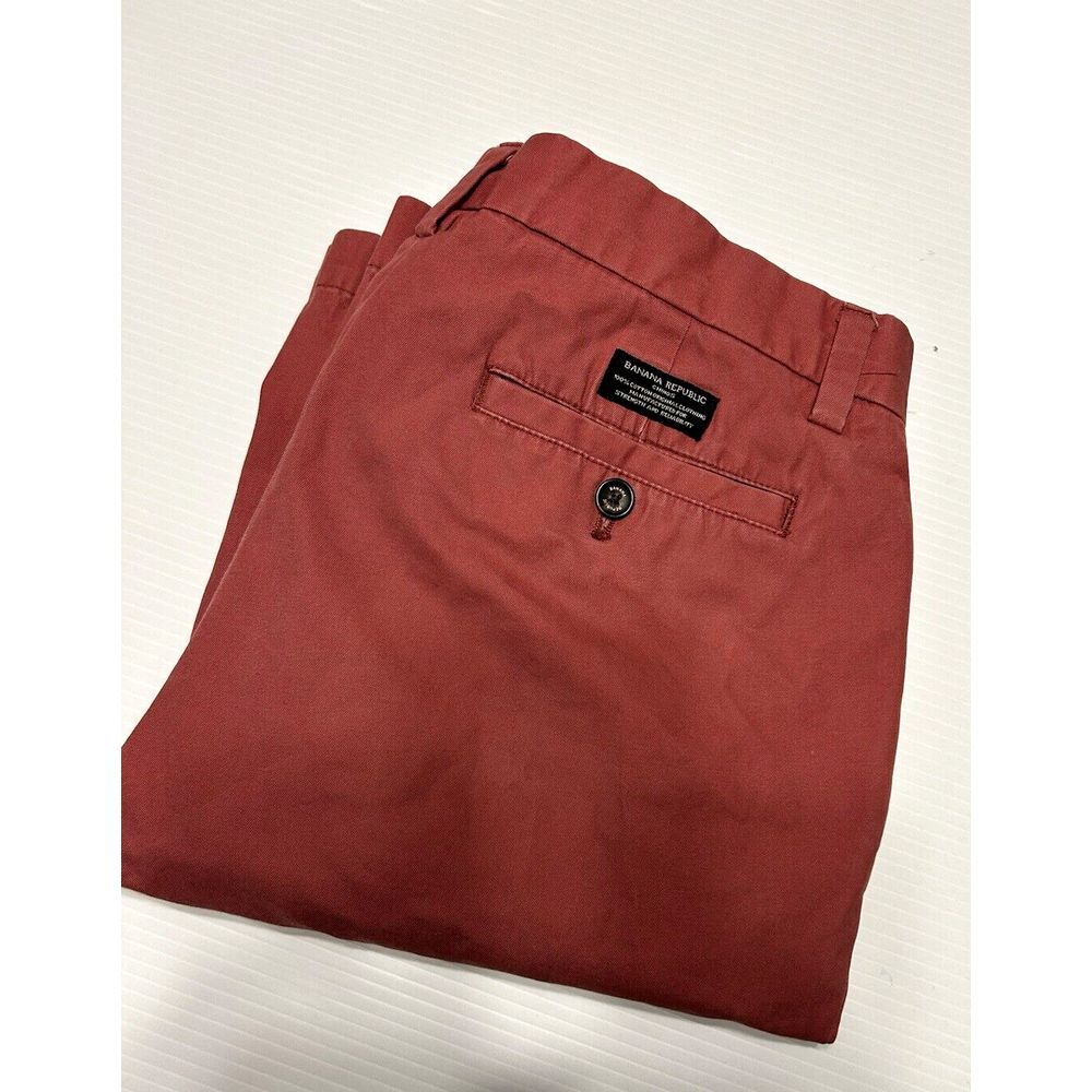 Banana Republic Emerson Chinos Mauve Mens 32 X 32 Straight Leg Flat Front Pants‎